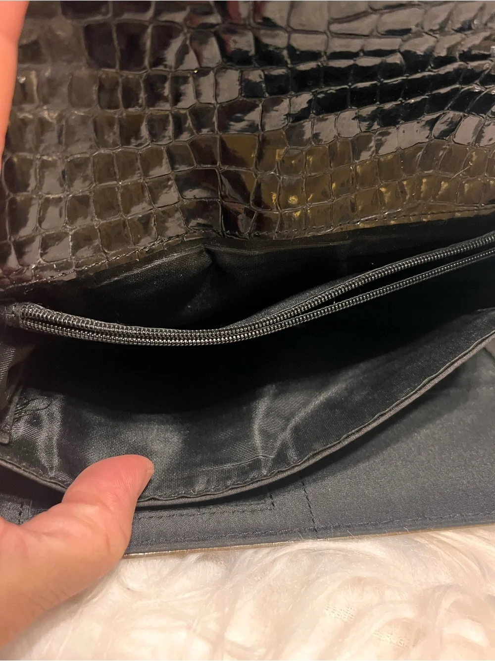 Kathy Van Zeeland Y2k Metallic Croc-Embossed Gray Wallet Clutch with Crest